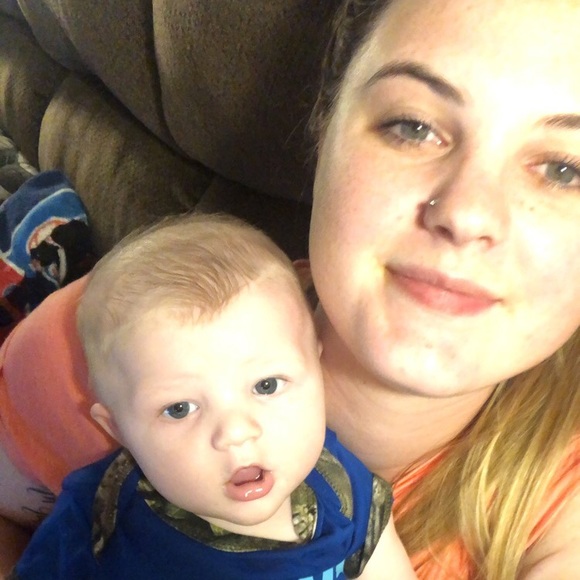 Meet your Posher, Arianna - Picture 1 of 1